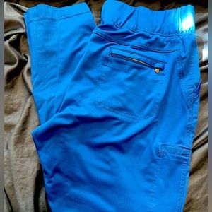 Cherokee statement tapered leg scrub pants